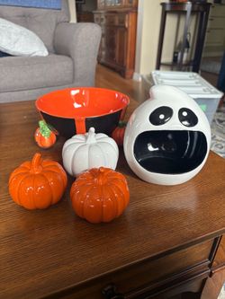 Fall/Halloween decorations