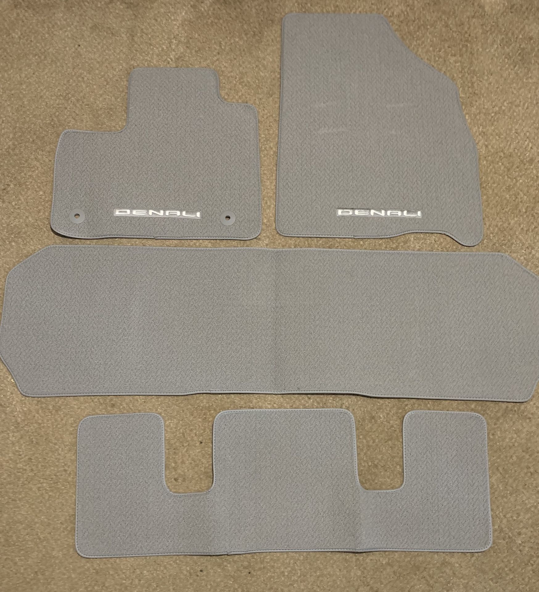 2023-24 GMC Acadia Denali Gray Floor Mats NEW
