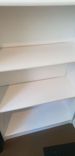 4 level white shelf