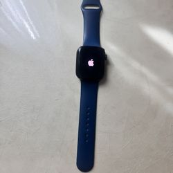 Apple Watch Series 7 Nike