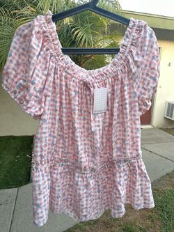 Cute Pink and white plaid shirt with blue flowers -Size 1XL/2XL