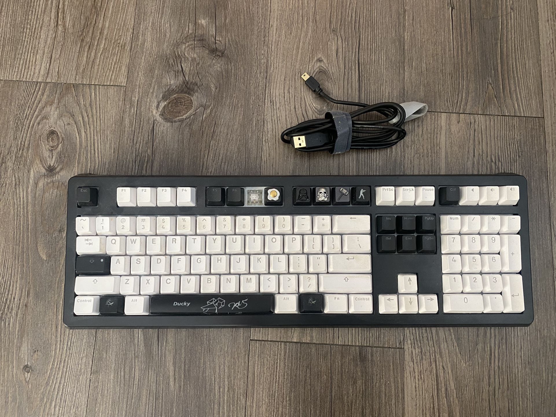 Ducky Shine 5 Mechanical Keyboard