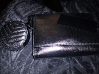 New Kendall And Kylie Silver Purse 