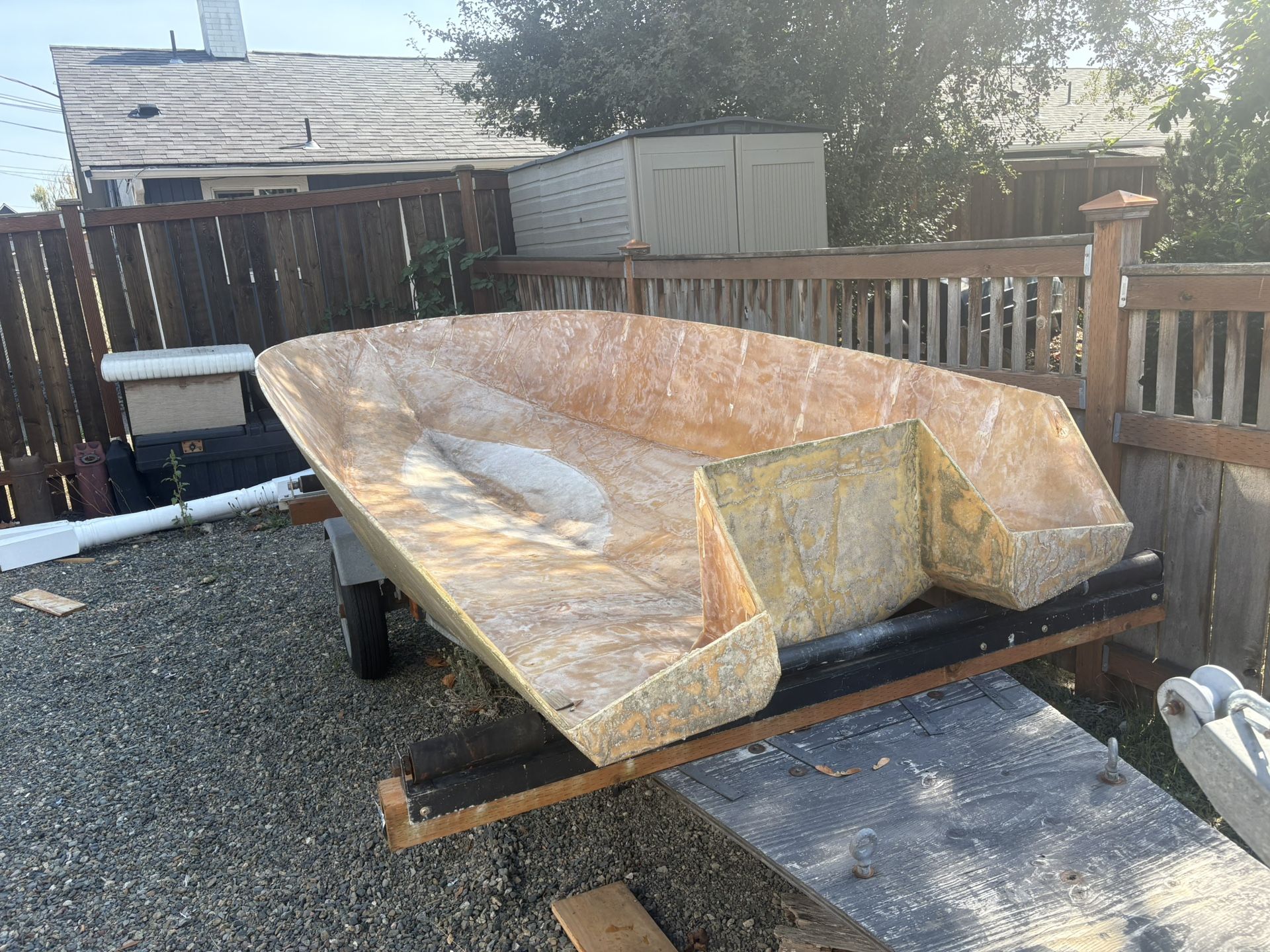 11’ Fiberglass Racing Hull