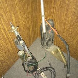 TWO ELECTRIC CAR ANTENNA'S BOTH WORK!