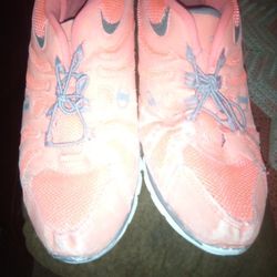 Women's Orange Is Pink Champion Size 8 Shoes