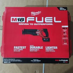 Milwaukee M18 Sawzall Kit 