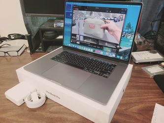 16inch MacBook Pro Laptop, Core i9, 500GB, 32gb ram, Radeon Pro, Newest MacOS