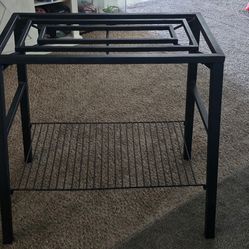 FISH   TANK..WHIT METAL  STAND .10GALLONS