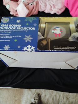 Electric Year round outdoor projector pickup only cash