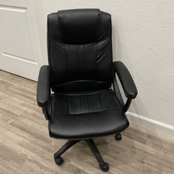 Almost Brand New Office Chair With Great Condition 