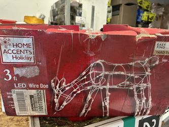 Wire Doe Christmas 