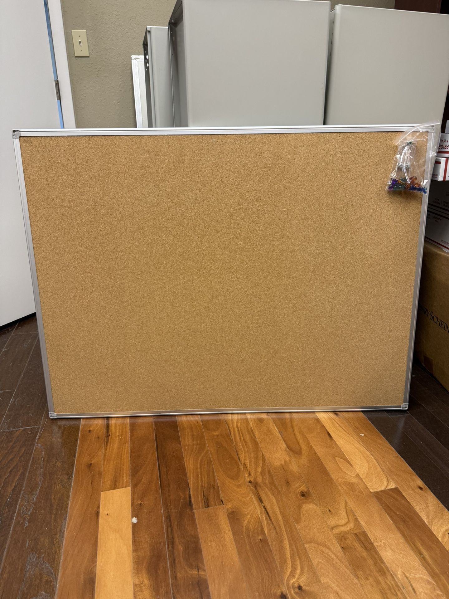 ⭐️ 47" x 36" Bulletin Board with Mounting Option & Screws ⭐️