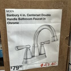 MOEN Banbury 4 in. Centerset Double Handle Bathroom Faucet in Chrome