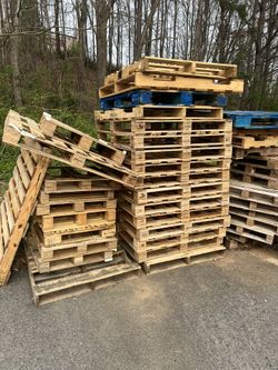 Pallets Various Sizes