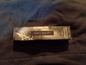 Fenty beauty  soft' lit