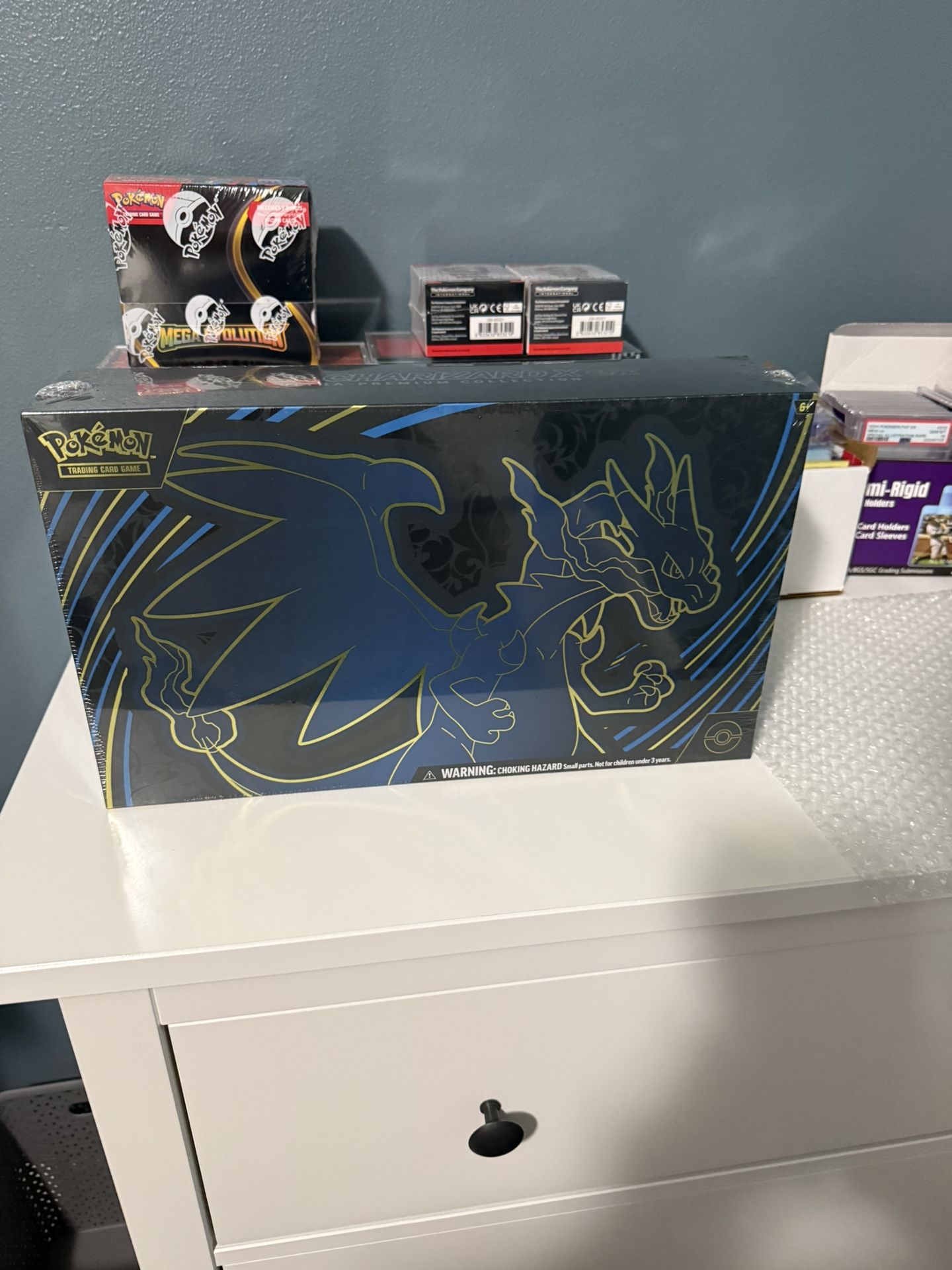 Pokemon Mega Charizard UPC