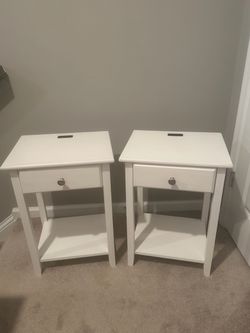 White Nightstands with Drawer – Set of 2