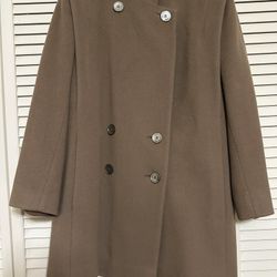Women’s Classic style dress pea style longer length jacket/coat like new, size M