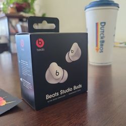 Brand NEW Beats STUDIO BUDS. 