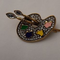 Napier Colorful artist palette brooch with stones. 