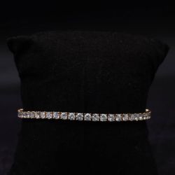 Round Cut Diamond Tennis Bracelet – 14K Yellow Gold | 8.00 CTW | 7 Inch (LAB)