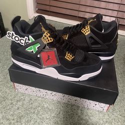 Brand new Air Jordan 4 Retro Black/Metallic Gold Size 11