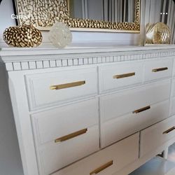 White N Gold Dresser