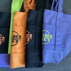 Trader Joes Mini Halloween Canvas Tote Bag 4 Piece Set Limited Edition NWT