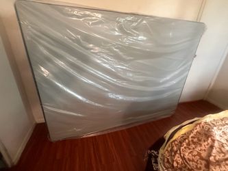 Brand New Full Size Box Spring – Still in Plastic