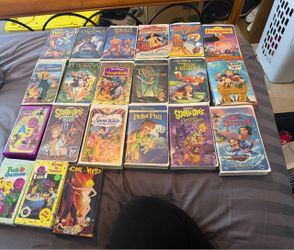 21 Vintage VHS Movies – Disney Classics, Scooby-Doo, Barney, Rugrats & More – Collector Lot