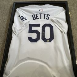 Mookie Betts Signed Jersey & Baseball 