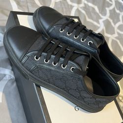Womens Gucci Shoes 