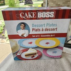 New Cake Boss Dessert Plates X4