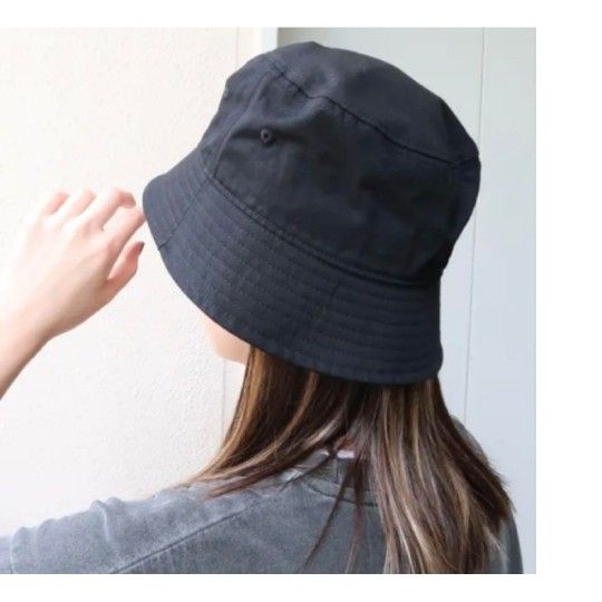 Two-piece set of black bucket hats