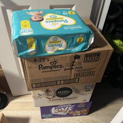Pampers / Diapers