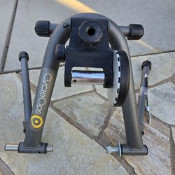 CycleOps Bike Trainer - indoor/Outdoor Stationary bike Conversion Trainer
