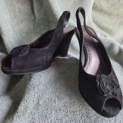 NEW 💃 Peep-toe Sling-back Leather Wedges 