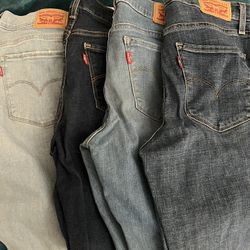 Women’s Levi’s