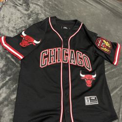 Chicago Bulls Med Jersey New Condition