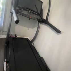 Nordik Track Treadmill Commercial X32I