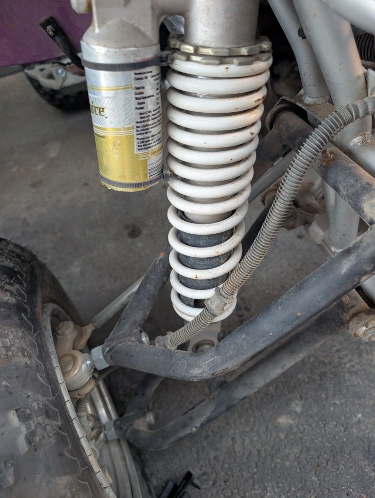 Plus 2 A-arms Yamaha Banshee Shocks