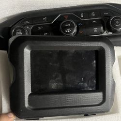 2017 Jeep Wrangler Console
