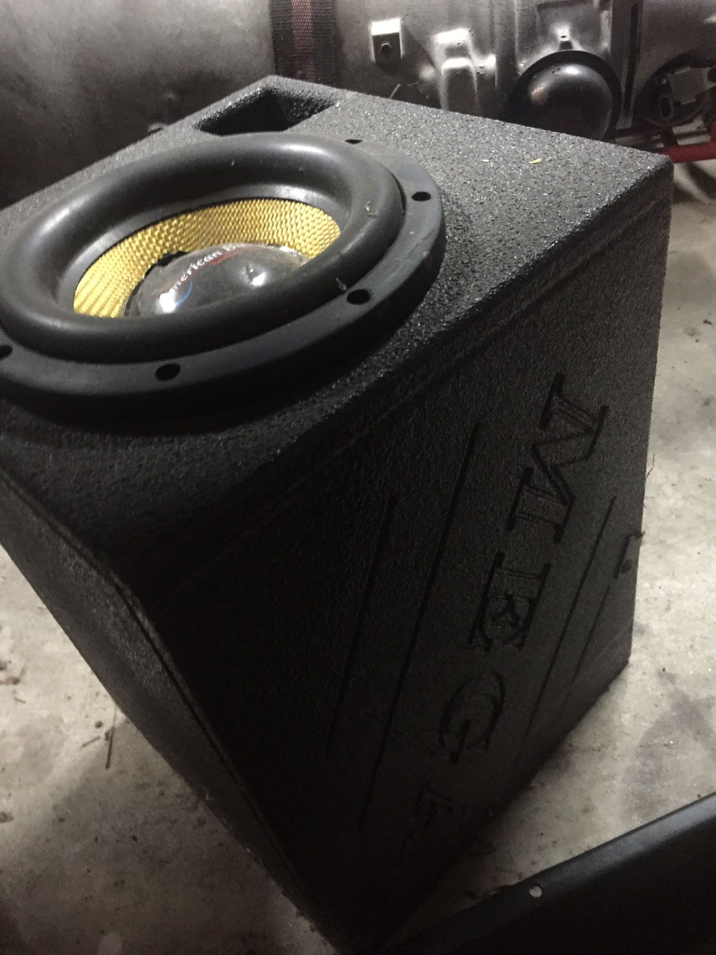 Speaker box and speaker ( 8 inch woofer )