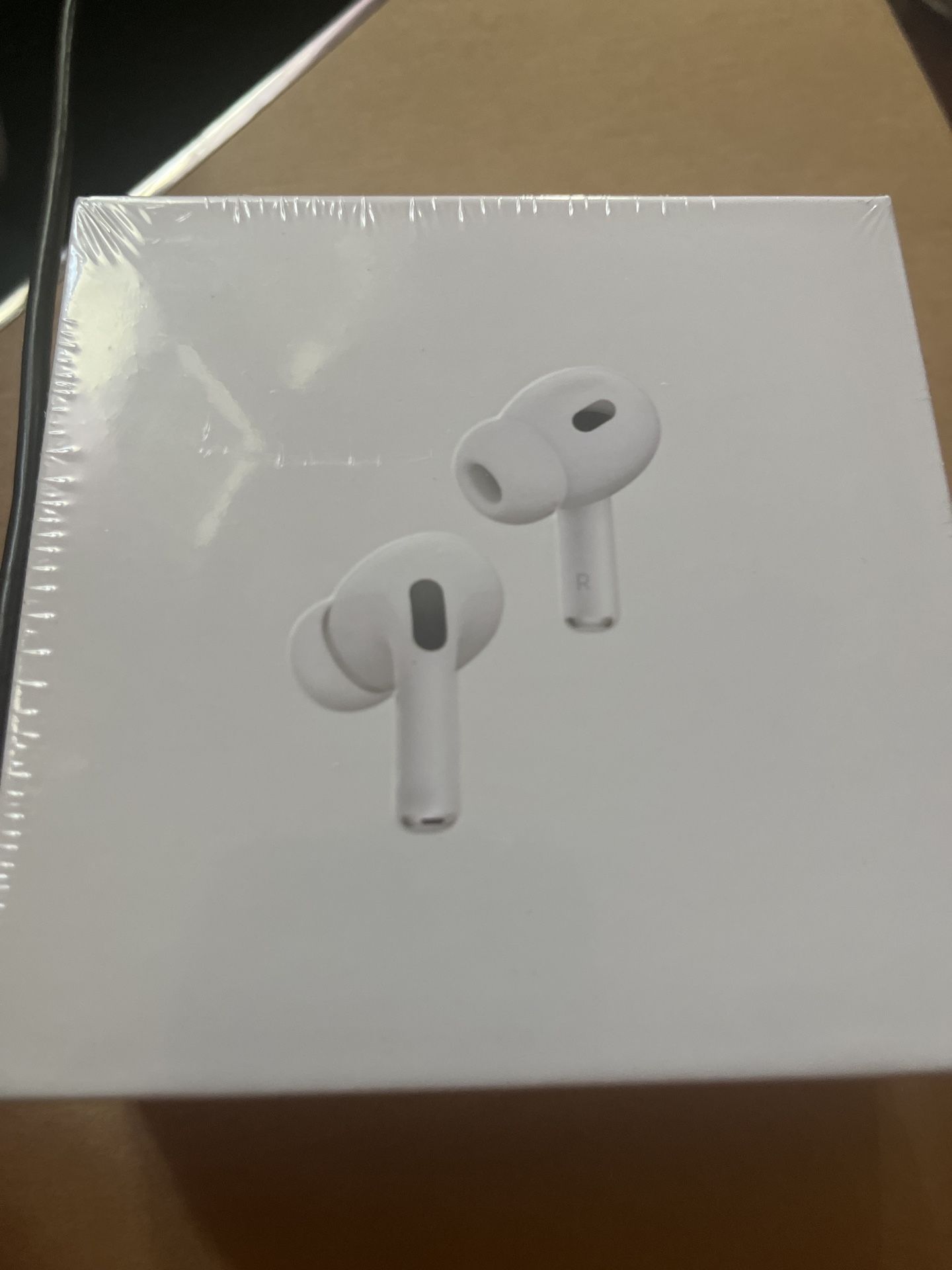 Wireless Earbuds – 2nd Gen Style w/ Magnetic Charging Case (Brand New)