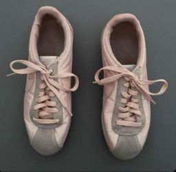 Pink Low-Top Sneakers with Suede Panels, Size 8. Good Condition!