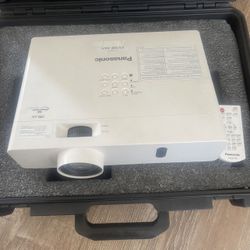 Panasonic Projector VX410 XGA