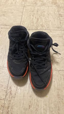 Nike Air Zoom G.T. Hustle 2 basketball shoes