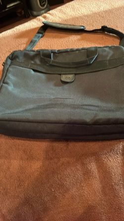 Swiss Gear Black Laptop Messenger Bag with Shoulder Strap