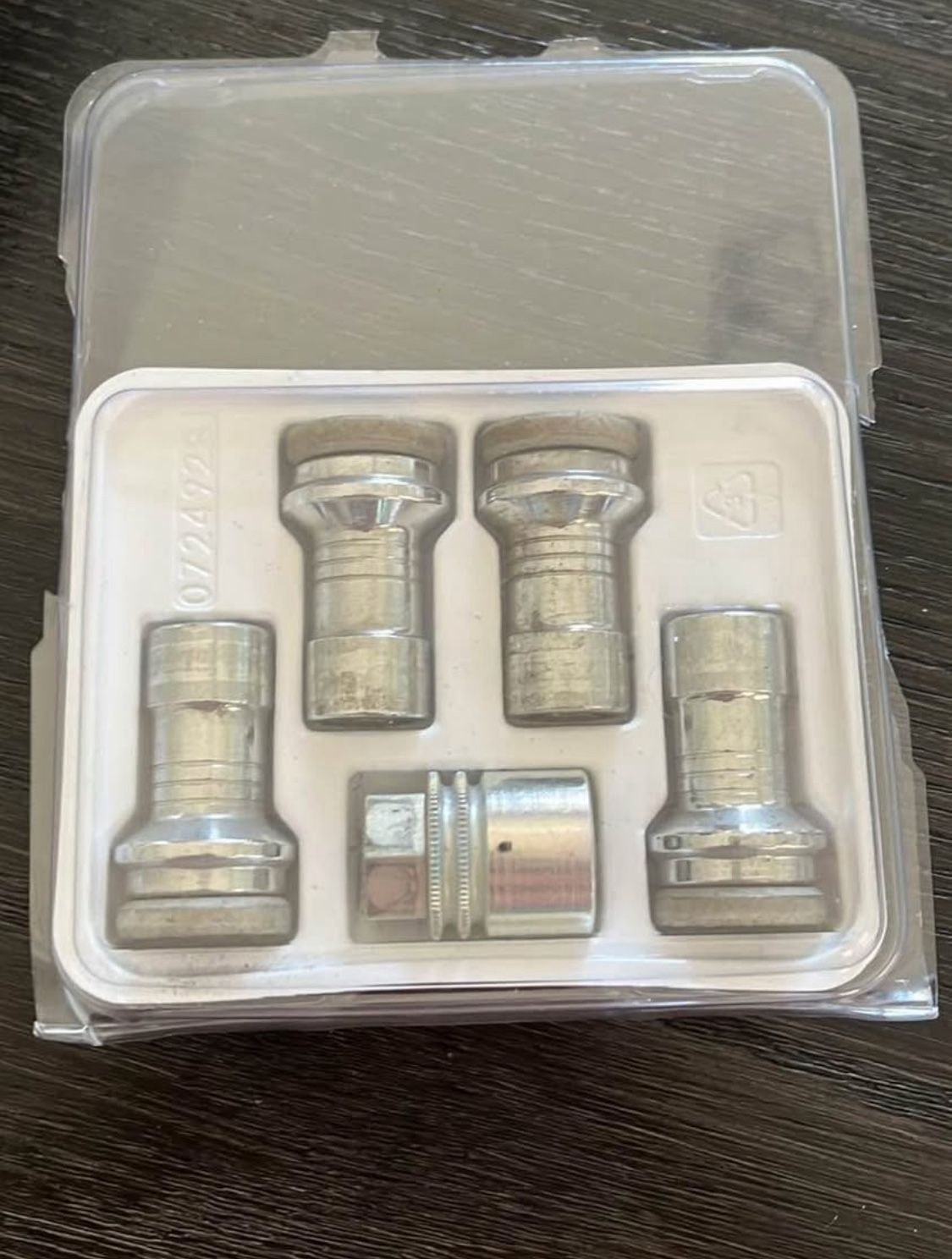 Super Duty Locking Lug Nuts 2017-2026